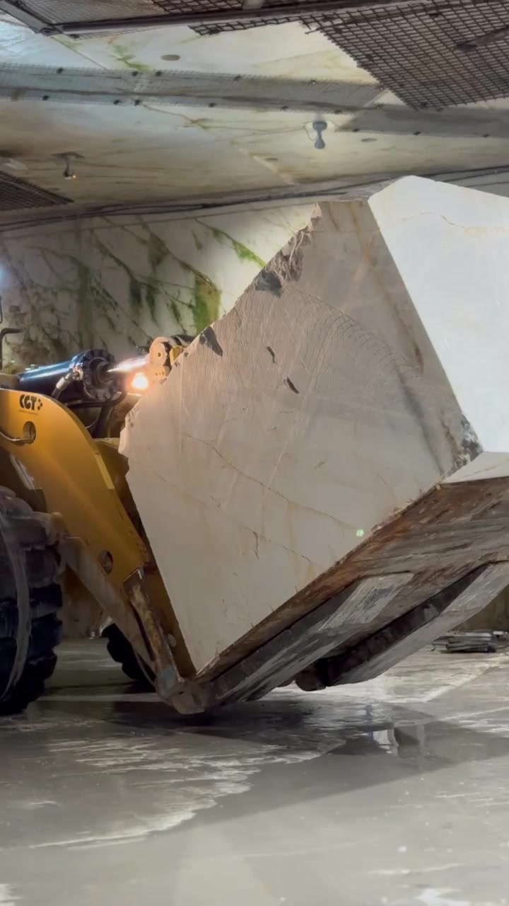 VID-20250923-WA0009.mp4